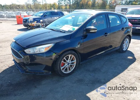 2017 Ford Focus Se z USA, uszkodzony, nr VIN 1FADP3K20HL248035